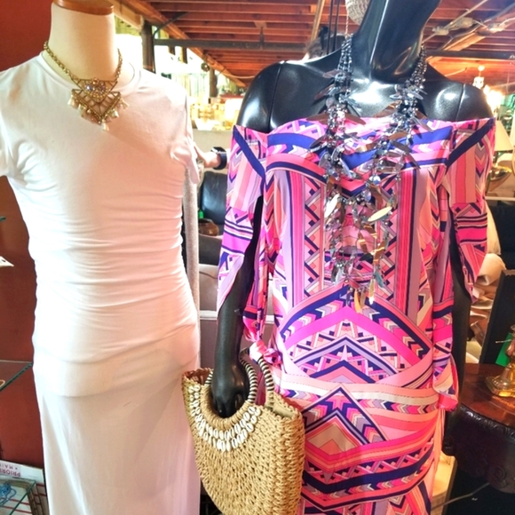 Silvertone Sparkle Multi-layer Necklace -Great Movement! - Picture 9 of 17